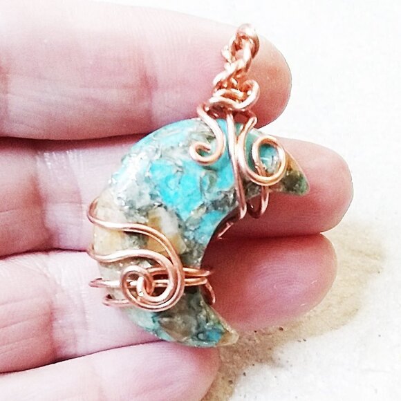 Desert Moon Alchemy: Wire-Wrapped Crescent Pendant in Turquoise, Agate & Quartz - Picture 2 of 9